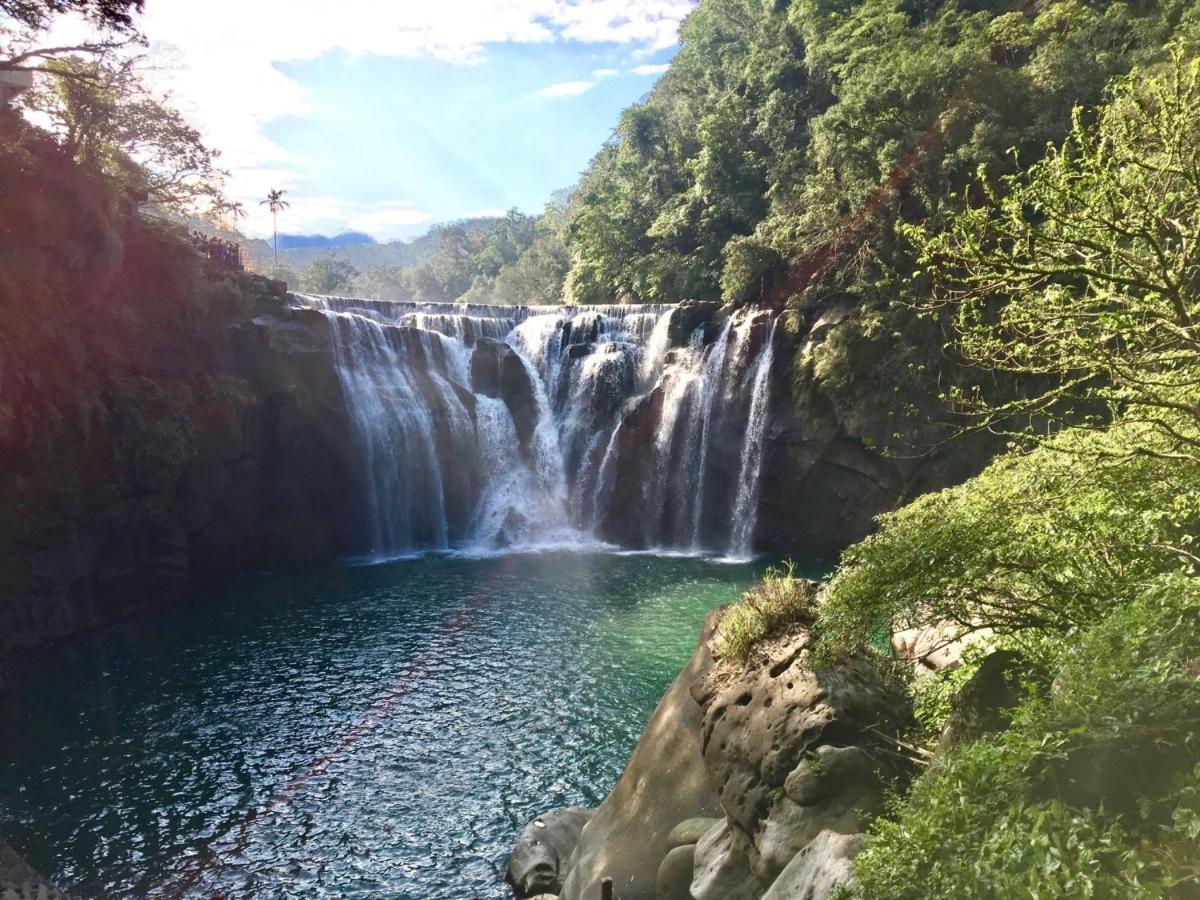 晶晶輕旅民宿 New Taipei City Exterior foto